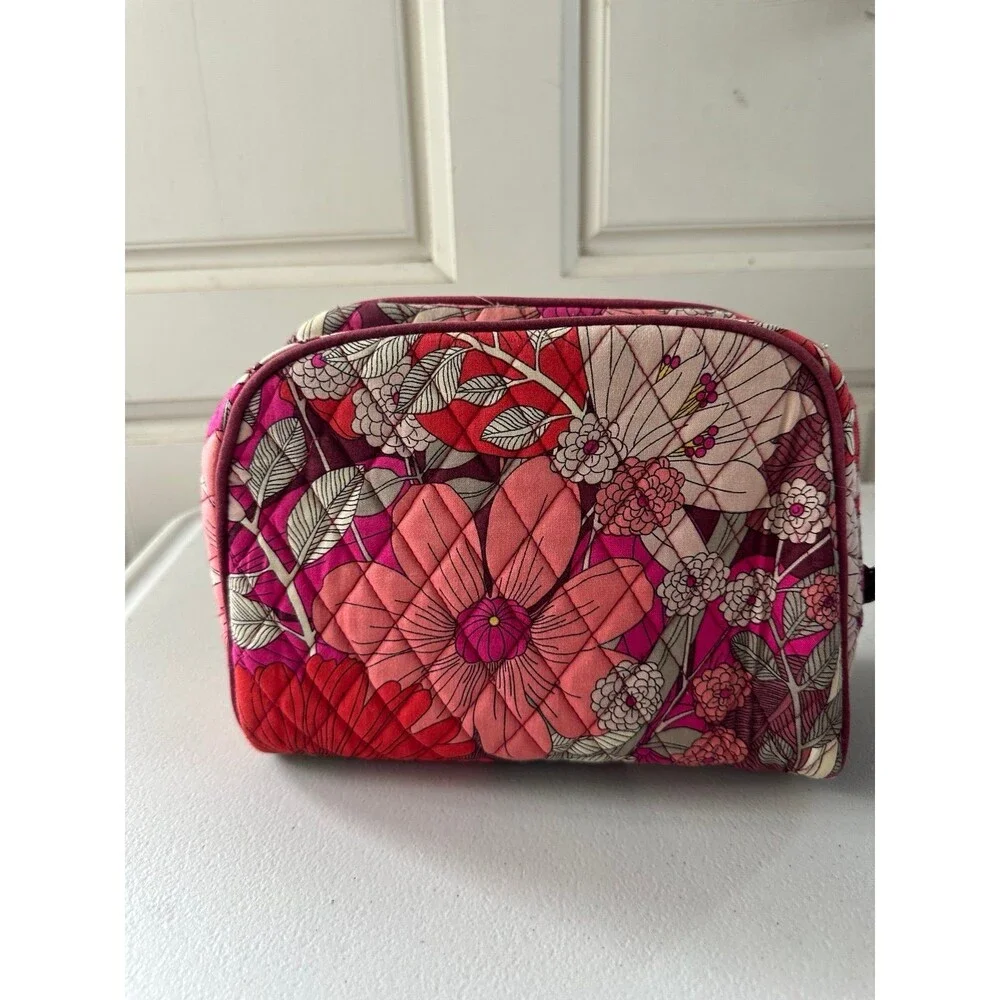 Vera Bradley Retired Bohemian Blooms Medium Zip Plastic Lined Cosmetic Bag